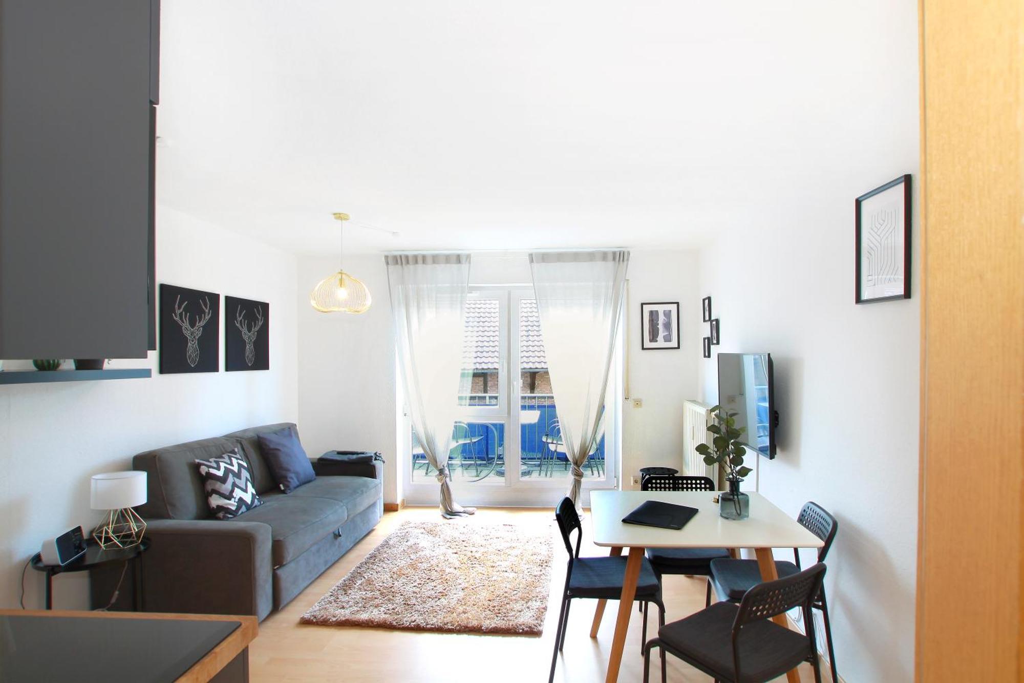 Ferienwohnung Mila Naehe Messe In FDH المظهر الخارجي الصورة